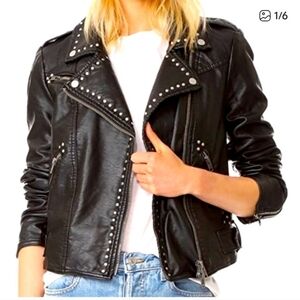 WOMENS FREE PEOPLE STUDDED VEGAN LEATHER MOTO JACKET | size M